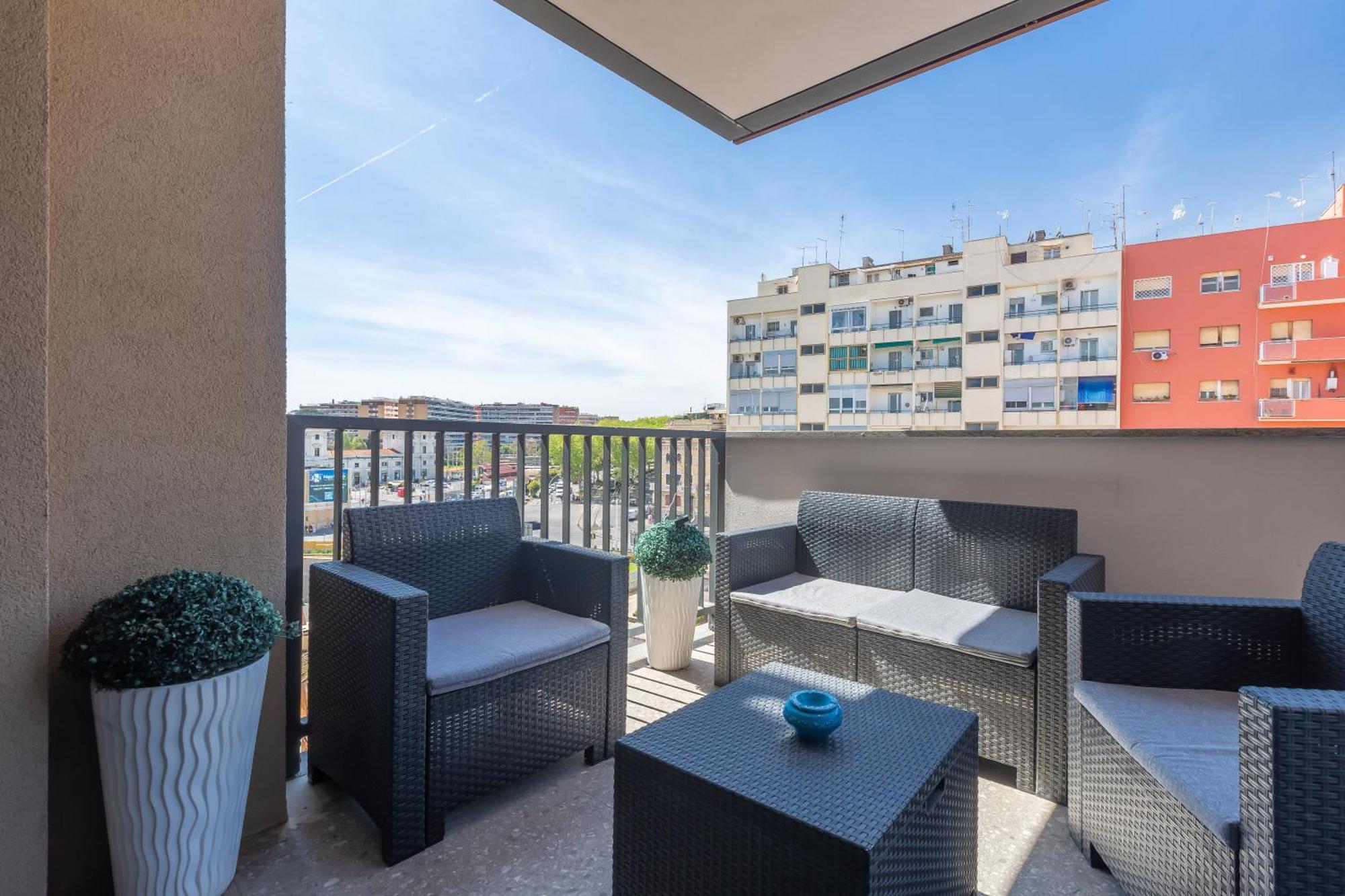 Aurealiving - Trastevere Suite With Rooftop & Gym, Your Place In Рим Екстериор снимка
